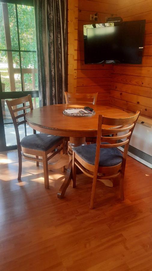Central Chalets Ltd Александра Экстерьер фото