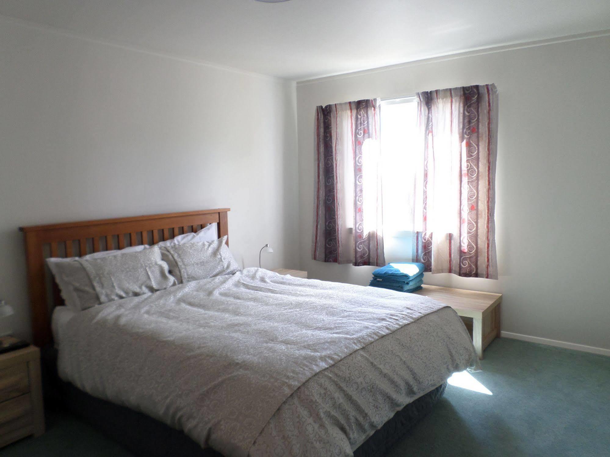 Central Chalets Ltd Александра Экстерьер фото